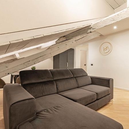 Brera Flat Near Duomo Apartment Milan Bagian luar foto