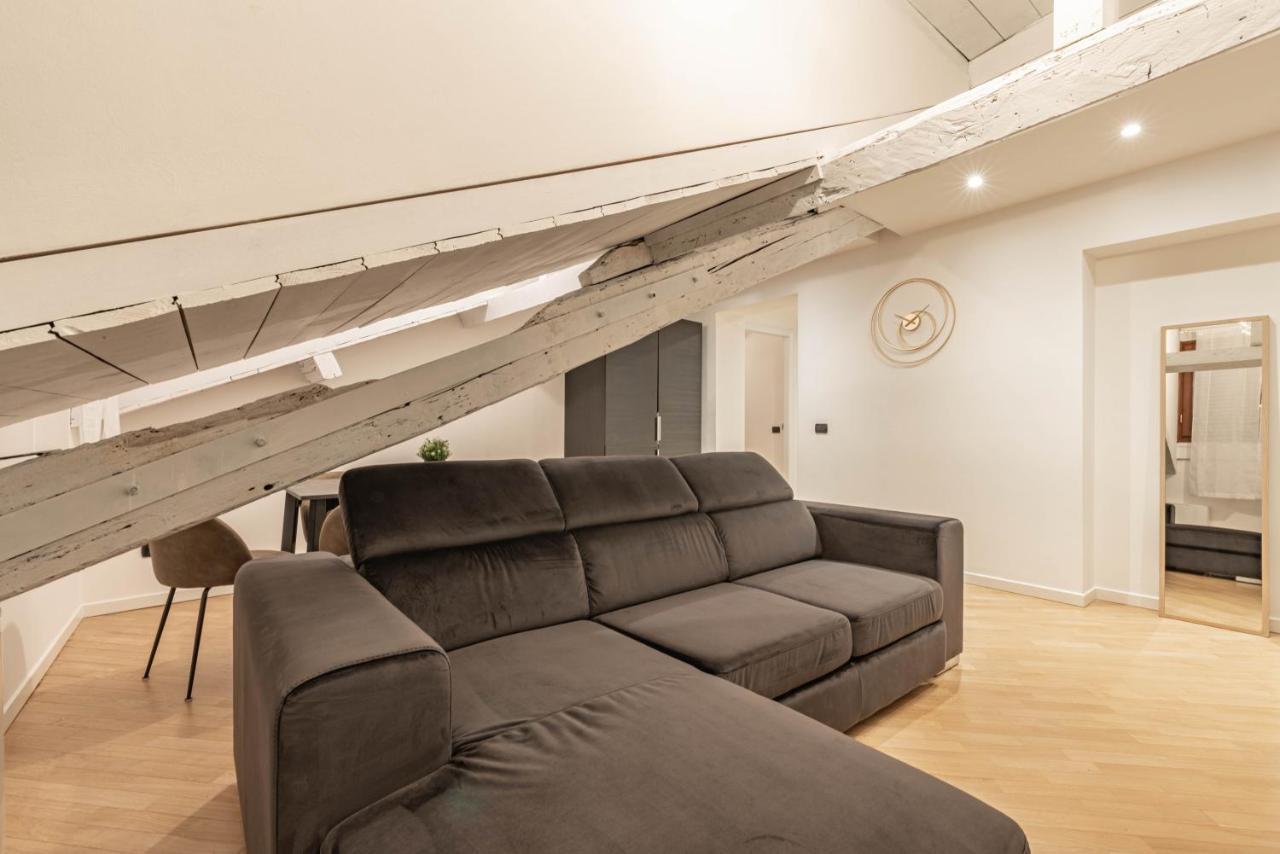Brera Flat Near Duomo Apartment Milan Bagian luar foto