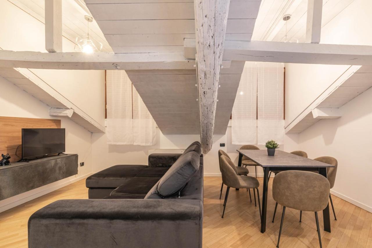 Brera Flat Near Duomo Apartment Milan Bagian luar foto